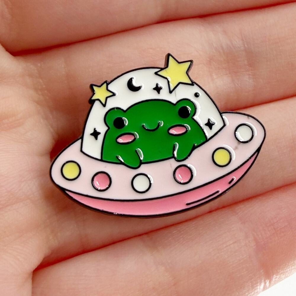 Frog UFO Soft Enamel Pin Cute Alien Space Kawaii Sci Fi Frog Lover Gift